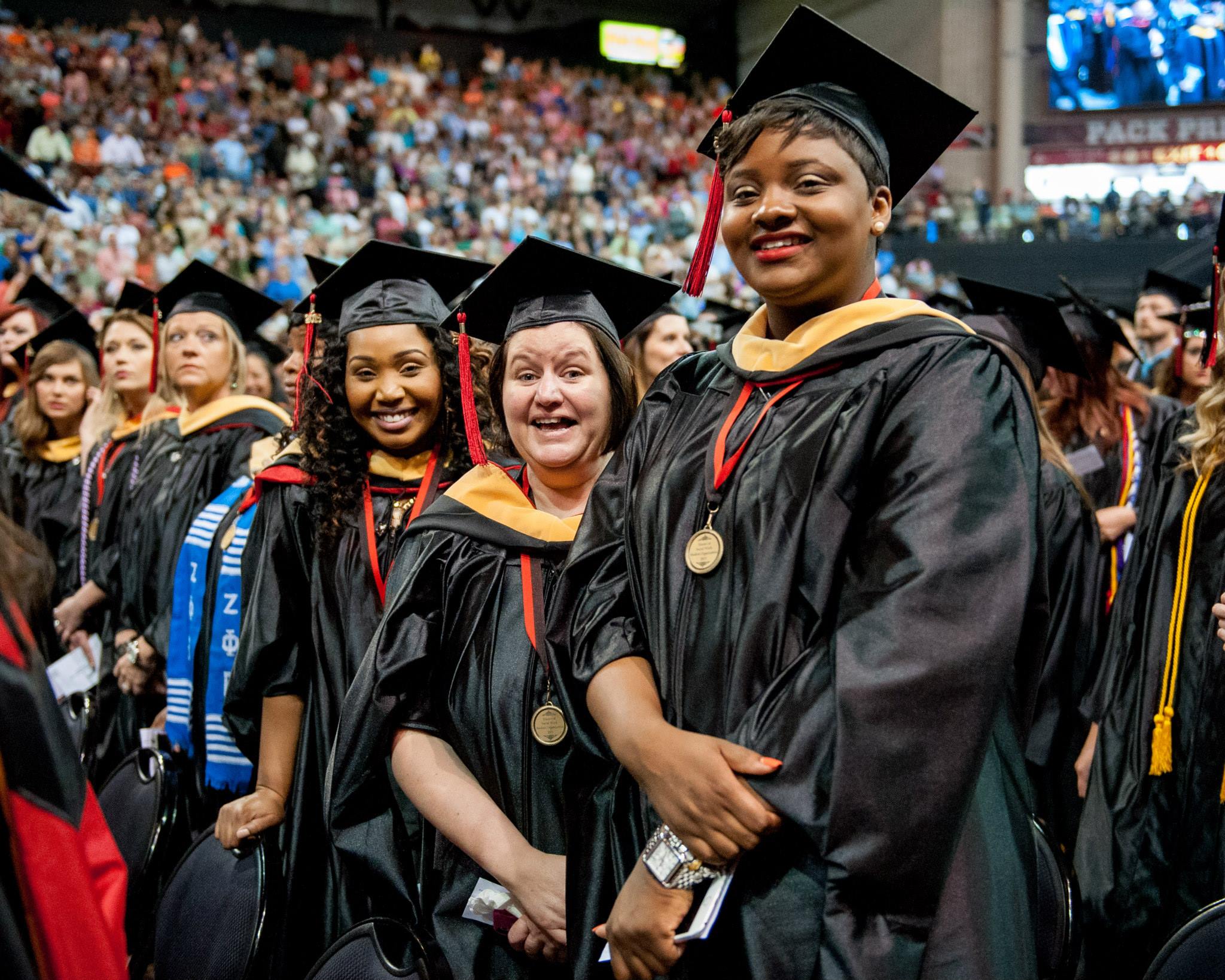 Lễ Tốt Nghiệp Xuân 2015 - Arkansas State University