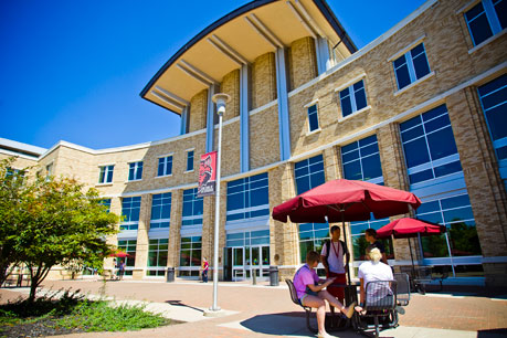Carl R. Reng Student Union at Arkansas State University