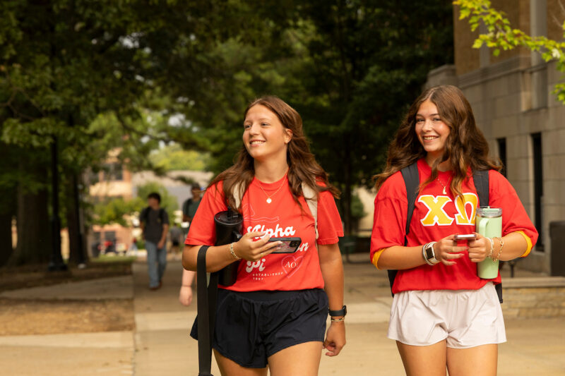 Bầu không khí học đường sôi động: Ngày đầu tiên quay trở lại Đại học Bang Arkansas kỳ Thu 2025